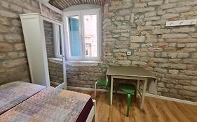 Rooms & Studio Apartments Šibenik